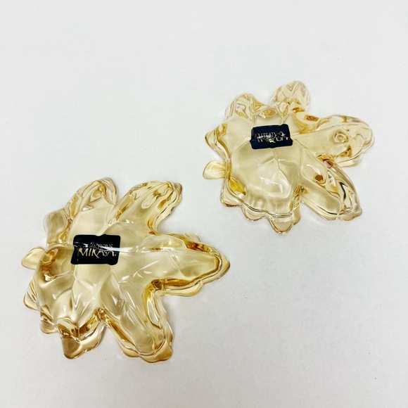 Celebrations Mikasa - Amber Glass Maple Leaf Bowl Set of 2 - Picture 3 of 5